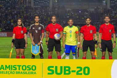 Rio de Janeiro (RJ), 09 / 08 / 2024 Hakem Henrique; Pedro Lima Brezilya ile Meksika arasında oynanan karşılaşmada, Sao Januario stadyumunda oynanan Milli Takım Dostluk karşılaşması için geçerliydi.