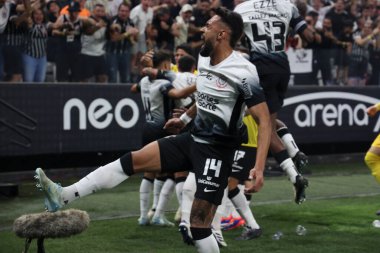 Sao Paulo (SP), 09.11.2024 - Corinthians 'dan Romero, Brezilya Futbol Kupası çeyrek finallerinin ikinci ayağı için geçerli olan Corinthians ve Juventude arasındaki maçtaki golünü kutluyor.. 