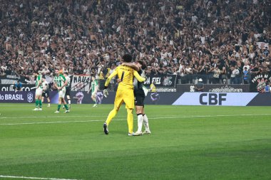 Sao Paulo (SP), 09.11.2024 - Corinthians oyuncuları, Corinthians ve Juventude arasında oynanan 2024 Copa do Brasil çeyrek finalinin ikinci ayağı için oynanan karşılaşmada 3x1 Kalifikasyonunu kutladılar.. 