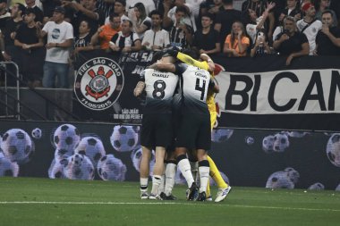 Sao Paulo (SP), 09.11.2024 - Oyuncu Andre Ramalho, 2024 Copa do Brasil çeyrek finalinin ikinci ayağı için Corinthians ve Juventude arasındaki maçta golünü kutluyor.