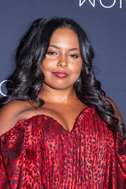 (2024 Kering 'in Kadın Bakımı Yemeği. 9 Eylül 2024 - New York, ABD: Adrienne Warren 9 Eylül 2024 'te New York' ta Kering Vakfı 'nın 3.