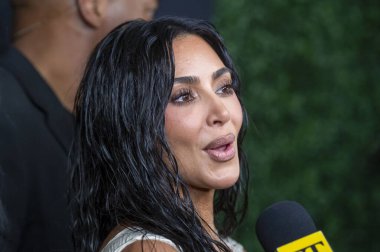 (2024 Kering 'in Kadın Bakımı Yemeği. 9 Eylül 2024 - New York, ABD: Kim Kardashian, Kering Vakfı 'nın 9 Eylül 2024 tarihinde New York' ta düzenlenen 3.