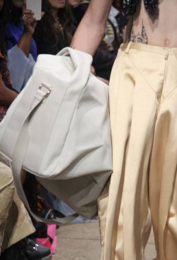 NYFW: CHUKS Collins SS 'in 25 Koleksiyonu. 10 Eylül 2024, New York, ABD