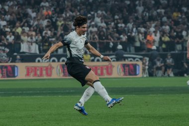 Sao Paulo (SP), Brezilya 09 / 11 / 2024 - Corinthians oyuncusu Andre Ramalho ile Juventude arasında oynanan karşılaşmada Brezilya Kupası 'nın Neo Quimica Arena' daki çeyrek finalinin ikinci ayağı için mücadele etti. 