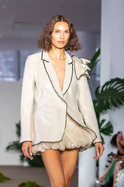 stock image NEW YORK, NEW YORK - SEPTEMBER 10: A model walks the runway at the PatBo show during September 2024 New York Fashion Week on September 10, 2024 in New York City. 