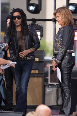 Lenny Kravitz Today Show 'da Heyecan Veren Performansla Sahneyi Sallıyor. 12 Eylül 2024, New York, ABD