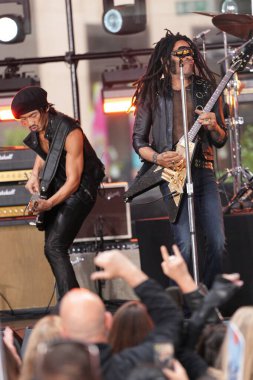 Lenny Kravitz Today Show 'da Heyecan Veren Performansla Sahneyi Sallıyor. 12 Eylül 2024, New York, ABD
