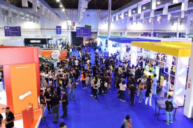 Sao Paulo (SP), Brezilya 09 / 12 / 2024 - İşletme Okulu Entegrasyon Merkezi (CIEE) tarafından düzenlenen en büyük staj, istihdam ve gençlik alım fuarı olan Expo CIEE, bugün başladı. 