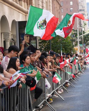 Meksika Bağımsızlık Günü Geçidi 2024. 15 Eylül 2024. New York, ABD: 2024 Meksika Günü Geçidi bugün Madison Bulvarı boyunca düzenlendi, New York 'ta 38. Cadde' den 27. Cadde 'ye kadar uzandı..