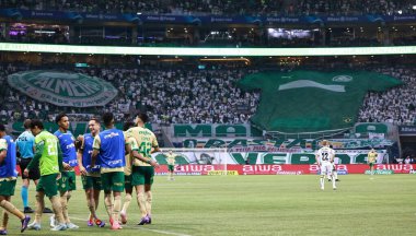 Sao Paulo (SP), Brezilya 09 / 15 / 2024 - Palmeiras 'tan Estevao golünü atıyor ve Brezilya Futbol Şampiyonası' nın 26 'ncı turunda geçerli olan Palmeiras ve Criciuma arasındaki maçtaki golünü kutluyor