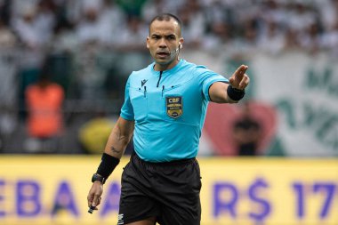 Sao Paulo (SP), Brezilya 09 / 15 / 2024 - Hakem Alex Gomes Stefano Palmeiras ve Criciuma arasında oynanan maçta Brezilya Futbol Şampiyonası 'nın 26.
