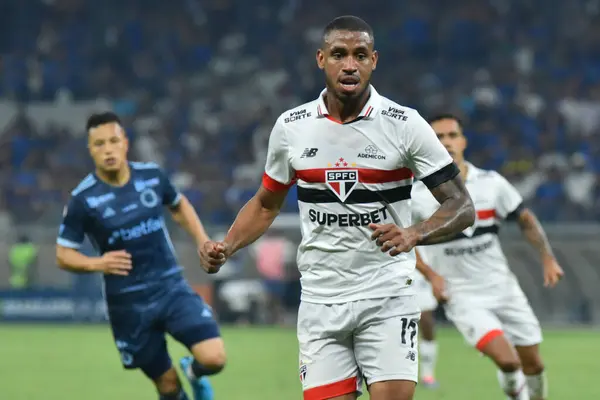 stock image BELO HORIZONTE (MG), Brazil 09/15/2024 - Andre Silva from Sao Paulo, during the match between Cruzeiro and Sao Paulo, valid for the Brazilian Championship Series A, held at the Mineirao stadium