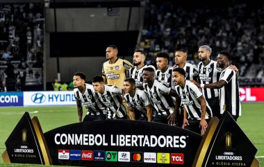 Rio de Janeiro (RJ), 09/18/2024 - SOCCER/LIBERTADORES/BOTAFOGO/SAO PAULO - Sao Paulo team before the match between Botafogo and Sao Paulo, valid for the first leg of the quarterfinals of the Copa Libertadores da America, at the Nilton Santos stadium 