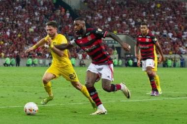 Rio de Janeiro (RJ), 09 / 19 / 2024 - LIBERTADORES / FLAMENGO / PENARL / RJ - Player Gerson, Flamengo ve Penarol arasındaki maç sırasında, Mario Filho Stadyumu 'nda (Maracana) düzenlenen 2024 Copa Libertadores da America çeyrek finalleri için geçerlidir.)