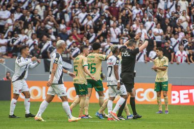 Brasilia (DF), Brezilya 09 / 22 / 2024 - Brezilya Futbol Şampiyonası 'nın 27. turu için geçerli olan Vasco ile Palmeiras arasındaki maçta çekildi