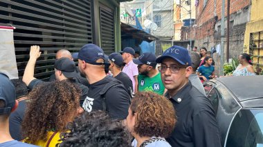 Sao Paulo (SP), Brezilya 09 / 22 / 2024 - Heliopolis Favela 'da bir Carreata sırasında Aday Pablo Marcal