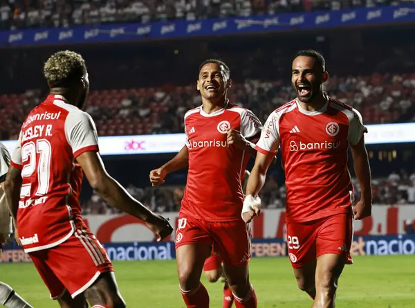 Sao Paulo (SP), Brezilya 09 / 22 / 2024 - Thiago Maia, Sao Paulo ile Internacional arasında oynanan ve 2024 Brezilya Şampiyonası 'nın 27.
