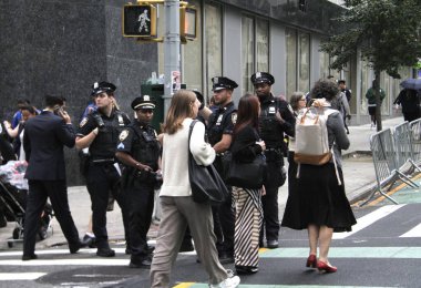 UNGA79 'da sıkı güvenlik. 23 Eylül 2024, New York, ABD: Birleşmiş Milletler Genel Kurulu 79 döneminde birçok devlet başkanının varlığı nedeniyle, örgütün New York 'taki genel merkezinde yer almaktadır (Niyi Fote / thenews2)