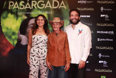 Rio de Janeiro (RJ), Brazil 09/23/2024  Celebrities attended the premiere of Pasargada, a film directed by Dira Paes, on Monday night (23), in Leblon in the South Zone of Rio de Janeiro (Onofre Veras/thenews2) clipart