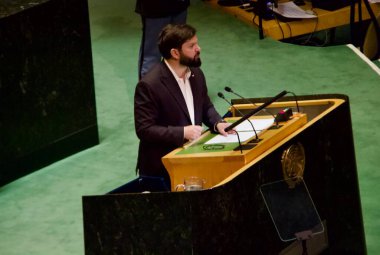 September 24, 2024, New York, USA: The President of Chile, His Excellency Gabriel Boric Font, speaks during the United Nations General Assembly 79th session in New York (Niyi Fote/thenews2) clipart