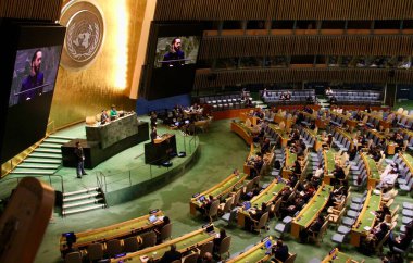 24 Eylül 2024, New York, ABD: El Salvador Başkanı, Ekselansları Nayib Armando Bukele, New York 'taki Birleşmiş Milletler Genel Kurulu 79. oturumunda konuşma yaptı (Niyi Fote / the enews2)