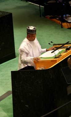 24 Eylül 2024, New York, ABD: Nijerya Başkan Yardımcısı, Ekselansları Kashim Shettima, Birleşmiş Milletler Genel Kurulu 79. oturumunda New York 'ta konuşuyor (Niyi Fote / thews2)