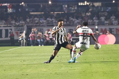 SAO PAULO (SP), Brezilya 09 / 25 / 2024 - Botafogo oyuncusu Vititnho, Sao Paulo ve Botafogo arasındaki maçta, Copa Libertadores da America 'nın çeyrek finallerinin ikinci ayağı için Morumbi' de geçerlidir (Leco Viana / Thenews2)