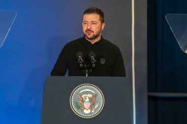 (Başkan Biden, Ukrayna 'nın Kurtarılması ve Yeniden Yapılandırılmasına Destek Ortak Deklarasyonu' nu başlatıyor. 25 Eylül 2024, New York, ABD: Ukrayna Cumhurbaşkanı Volodymyr Zelensky dünya liderleriyle (m10 / theenews2)