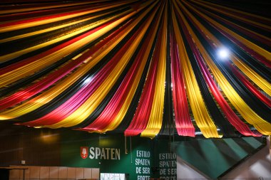 BLUMENAU (SC), 09 / 25 / 2024 - OKTOBERFEST / SANTA CATARINA / BLUMENAU - Almanya 'nın dışındaki en büyük Alman festivali olan 39. (Fotoğraf: Richard Ferrari / Thews2 / Depozito Fotoğrafları) 