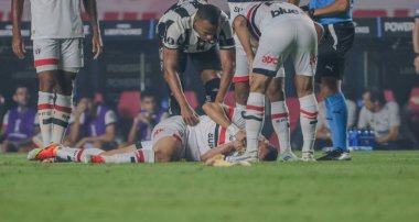 SAO PAULO (SP), 09 / 25 / 2024 - Copa Libertadores da America çeyrek finalinin ikinci ayağı için geçerli olan Sao Paulo ve Botafogo arasındaki maçta Calleri sakatlandı. (Fotoğraf: Tomze Fonseca / Thenews2)