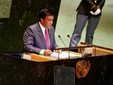 Mauritius Başkanı Prithvirajsing Roopun New York 'taki UNGA 79' da bir konuşma yaptı. 26 Eylül 2024, New York, ABD: Mauritius Başkanı, Ekselansları Prithvirajsing Roopun New York UNGA79 'da (niyi fote / theenews2)