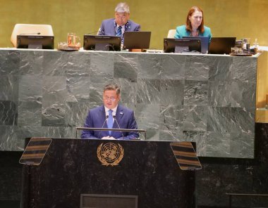 Kazakistan Başbakan Yardımcısı Murat Nurtleu New York 'taki UNGA 79' da bir konuşma yaptı. 28 Eylül 2024, New York, ABD (niyi fote / thews2)