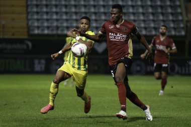 Tondela (PT) Portekiz 09 / 28 / 2024 - Pedro Maranhao, Tondela oyuncusu ve Akademi oyuncusu, Tondela x Academico arasında oynanan maçta, Portekiz Meu Süper Ligi 'nin 6. turu (Alexandre gomes / thews2)