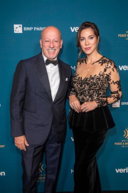 2024 Umut Yüzleri Galası. 27 Eylül 2024, New York, ABD: (L-R) Domenico Vacca ve Eleonora Pieroni, 27 Eylül 2024 tarihinde Gotham Hall 'da düzenlenen 2024 Face of Hope galasına katıldılar. (M10 'lar / Haberler 2) 