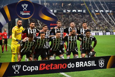 BELO HORIZONTE (MG), Brezilya 10 / 02 / 2024 Atletico-MG takımı, Copa do Brasil yarı finalleri için geçerli olan Atletico-MG ve Vasco arasında oynanan karşılaşmada, Belo Horizonte kentindeki Arena MRV Stadyumu 'nda (paulo ti / thenews2)