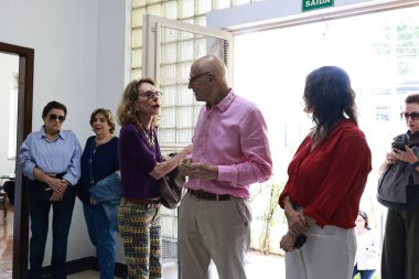 SAO PAULO (SP), Brezilya 10 / 06 / 2024 Eyalet Milletvekili Eduardo Suplicy, Sao Paulo 'nun Jardim Paulistano bölgesindeki Madre Alix okulunda, bu Pazar, 6 Ekim 2024. (Leco Viana / Newws2) 