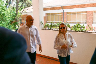 SAO PAULO (SP), Brezilya 10 / 06 / 2024 Federal Yüksek Mahkeme Bakanı Alexandre de Moraes ve eşi Viviane Barci de Moraes, Madre Alix okuluna oy vermek için geldiler (Leco Viana / Thenews2) 