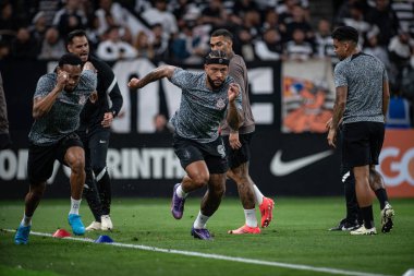 Sao Paulo (SP), 10 / 05 / 2024 - BRAZILIAN / CORINTHIANS VS INTERNACIONAL - Corinthians ve Internacional arasındaki maçtan önce Memphis Depay, Brezilya Futbol Şampiyonası 'nın 29.