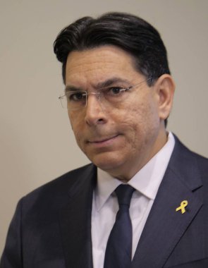 New York, ABD, 7 Ekim 2024: İsrail 'in daimi temsilcisi Büyükelçi Danny Danon tarafından basın toplantısı. (Niyi Fote/Thenews2)