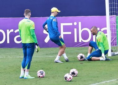 Sao Paulo (SP), 10 / 09 / 2024 - TRAINING / SELECTION / CBF / SP -Kaleci Weverton, Brezilya Erkekler Futbol Takımı 'nın eğitiminde, Barra Funda' daki CT Palmeiras 'da, Sao Paulo- SP, bu Çarşamba, 9 Ekim 2024. (leco viana / the newws2)