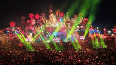 ITU (SP), Brezilya 10 / 11 / 2024 - Tomorrowland Brasil 'in ilk günü, DJ Alok ve Airton Senna' ya (leandro chemalle / thenews2)