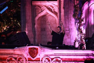 ITU (SP), Brezilya 12 / 10 / 2024 DJ Dimitri Vegas 'ın Tomorrowland Brasil 2024' teki performansı, dünyanın en büyük elektronik müzik festivallerinden birinin ulusal versiyonu (leco viana / theenews2)