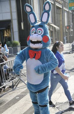 13 Ekim 2024, New York, ABD: New York 'ta düzenlenen 60. Geleneksel İspanyol Geçit Töreni, danslar, kostümler ve İspanyol kültürünü gösteren şamandıralarla 44. cadde & 5. bulvardan gerçekleştiriliyor (niyi fote / theenews2)