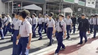 14 Ekim 2024, New York, ABD: Batı 44. Cadde 'den 80. Geleneksel Kolomb Günü Geçidi, İtalyan kültürünü gösteren danslar, kostümler ve şamandıralarla