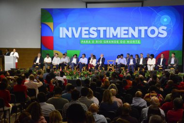 NATAL (RN), Brezilya 10 / 16 / 2024 - Cumhurbaşkanı Luiz Inacio Lula da Silva ve altı bakanıyla birlikte bu öğleden sonra Natal 'daki Devlet Okulu' nda