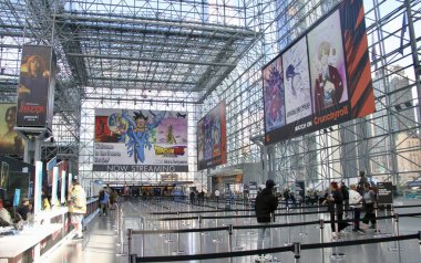 16 Ekim 2024, New York, ABD: İşçiler New York Comic Con 2024 'te 17-20 Ekim 2024 tarihleri arasında Manhattan, New York' taki Javits Kongre Merkezi 'nde yapılan son rötuşları yaparken görülüyor. (niyi fote / the new ws2)