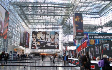 16 Ekim 2024, New York, ABD: İşçiler New York Comic Con 2024 'te 17-20 Ekim 2024 tarihleri arasında Manhattan, New York' taki Javits Kongre Merkezi 'nde yapılan son rötuşları yaparken görülüyor. (niyi fote / the new ws2)