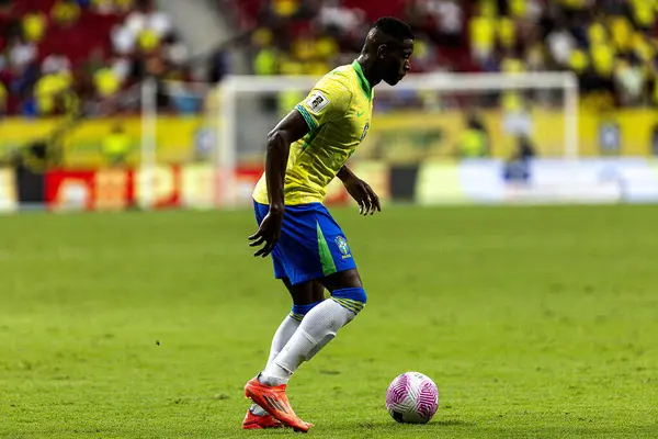 Brasilia (DF), Brezilya 10 / 15 / 2024 - Brezilya 'lı futbolcu Luiz Henrique, 2026 Dünya Kupası elemeleri için Brezilya BRB Mane Garrincha (pedro paulo diaz / thenews2)