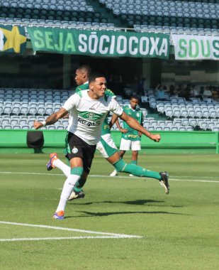 CURITIBA (PR), 10 / 17 / 2024 - SOCCER / BRAZILIAN CUP / SUB 20 / CORITIBA VS PALMEIRAS - Palmeiras oyuncusu Talys, Coritiba ve Palmeiras arasındaki maç sırasında Brezilya Kupası Sub 20 (edson de souza / thenews2) için geçerli)