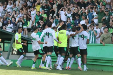 CURITIBA (PR), 10 / 17 / 2024 - SOCCER / BRAZILIAN CUP / SUB 20 / CORITIBA VS PALMEIRAS - Palmeiras oyuncusu Talys, Coritiba ve Palmeiras arasındaki maç sırasında Brezilya Kupası Sub 20 (edson de souza / thenews2) için geçerli)